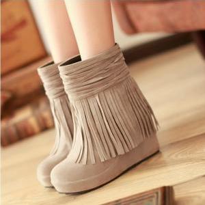 Frosted Fringed Boots Bbbhbb