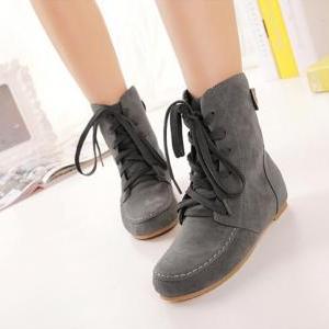 Candy-colored Flat Shoes Fashion Knight Boots..