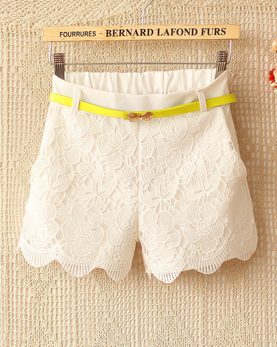 Candy -colored Crochet Stitching Waist Straight Casual Shortsaa A 082203